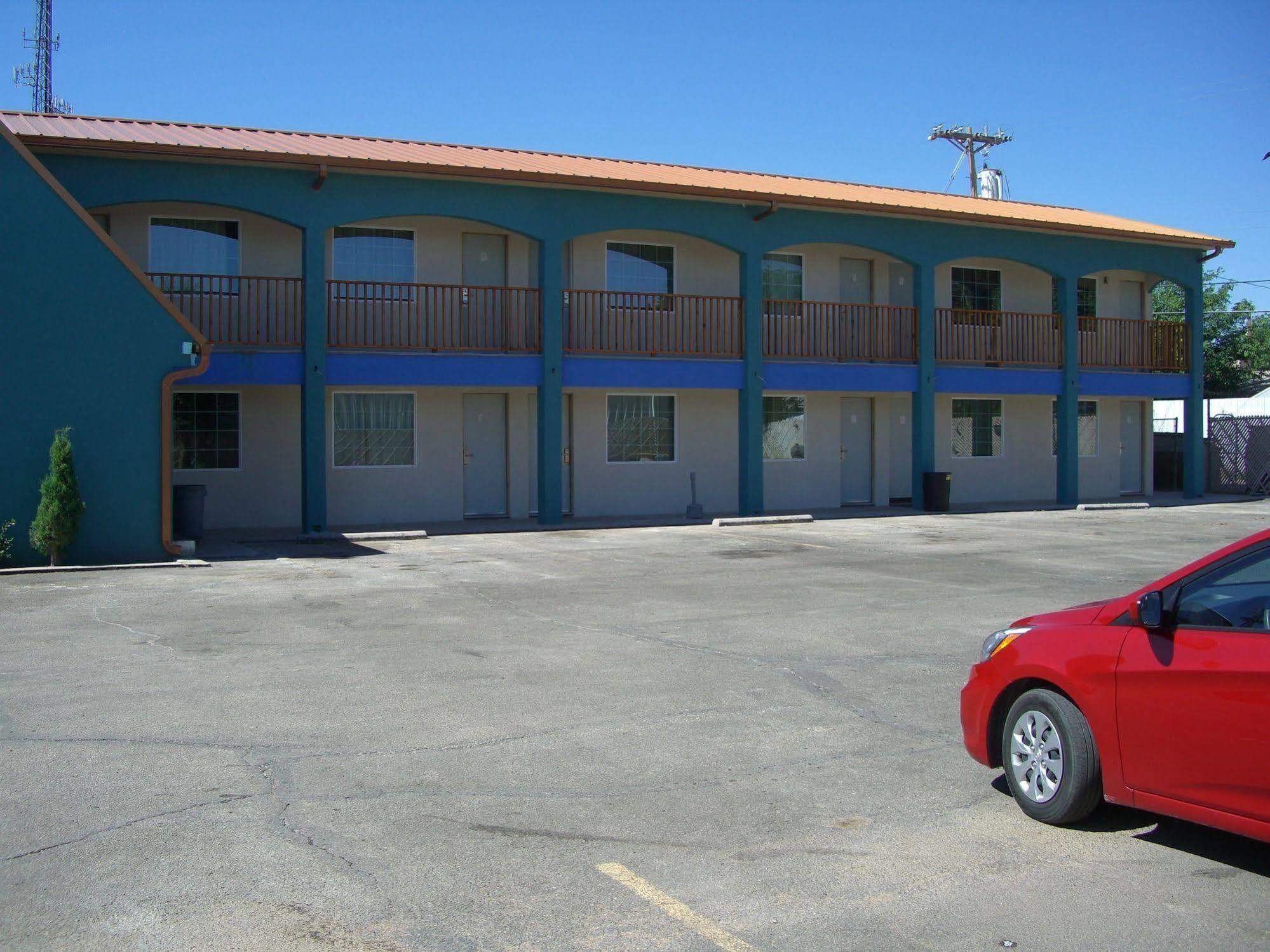La Hacienda Inn Artesia Eksteriør bilde