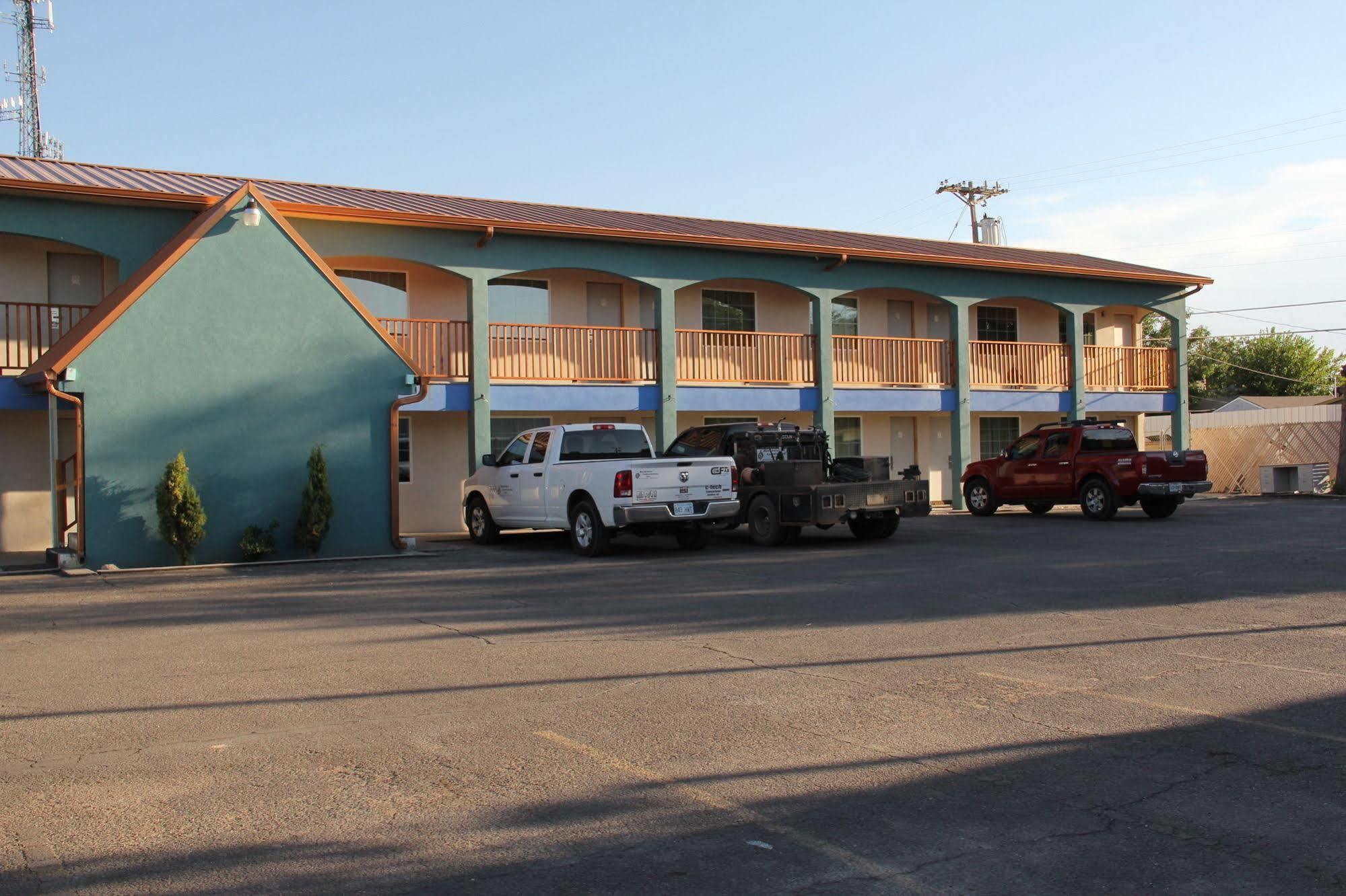 La Hacienda Inn Artesia Eksteriør bilde