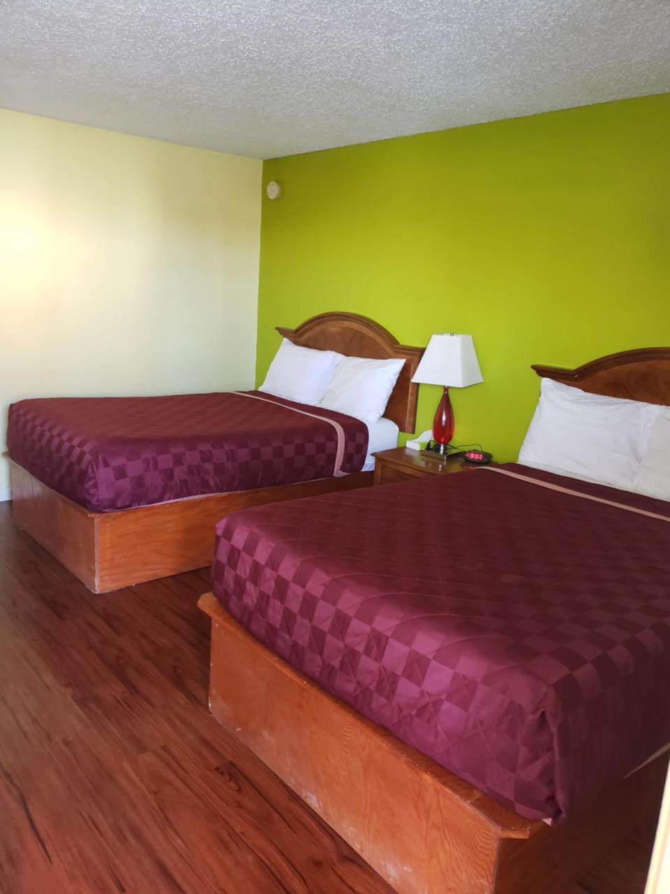 La Hacienda Inn Artesia Eksteriør bilde
